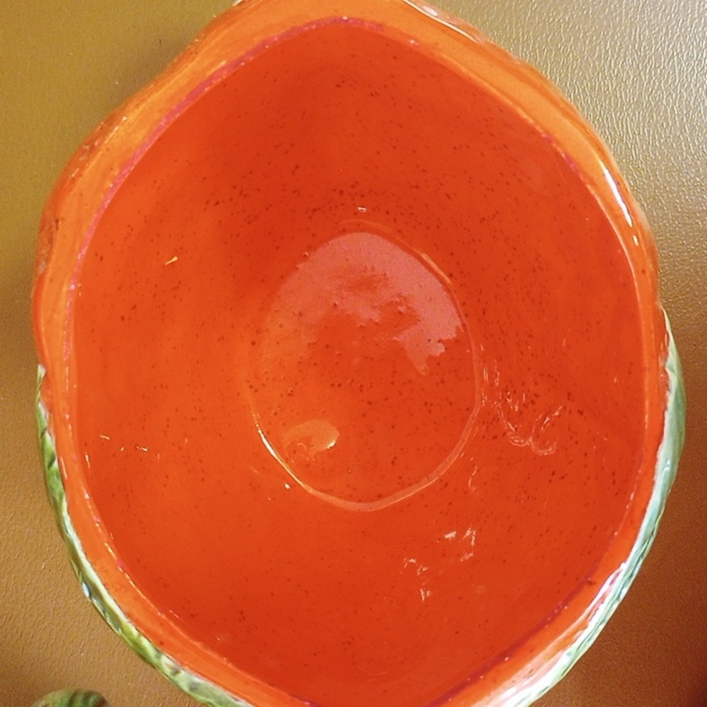 Vintage Painted Ceramic Red & Green Strawberry Sugar Bowl & Creamer Set - Picture 4 of 12